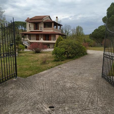 Villa Dimitris Áfra Exteriér fotografie