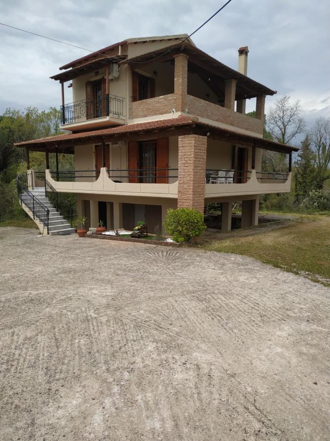 Villa Dimitris Áfra Exteriér fotografie